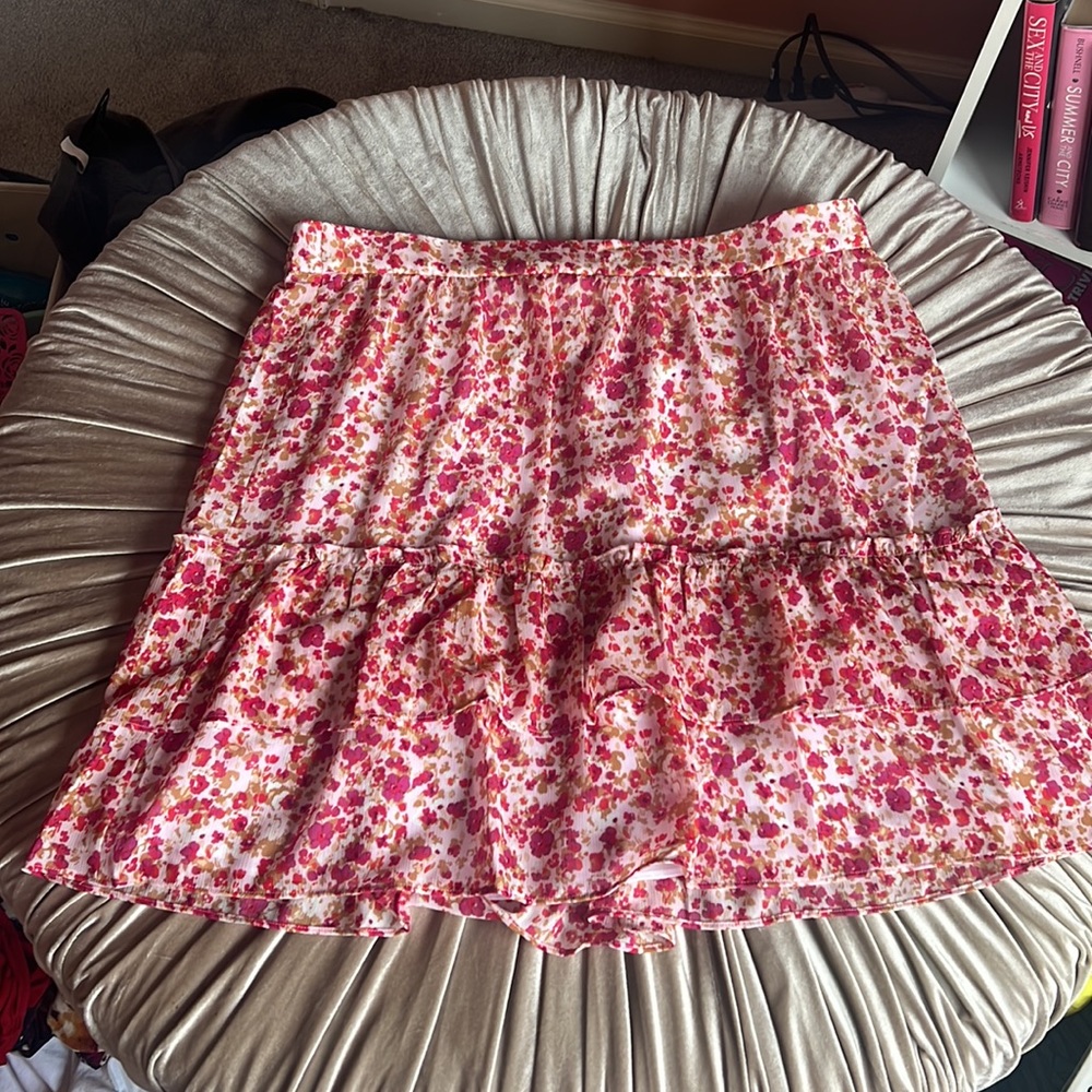 NWOT. J. Crew skirt with ruffles. Fully lined.